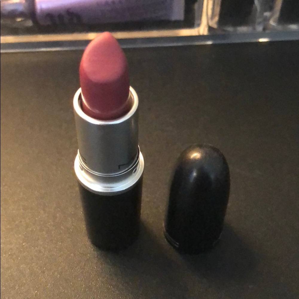 Mac lipstick in amorous